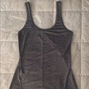 LULULEMON WOMENS TOP SIZE 4